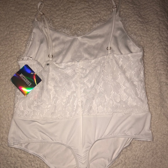 White lace bodysuit from misguided - Picture 3 of 7